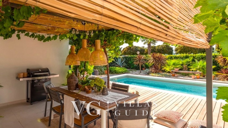 Villa La Vidas Garten und Außenbereich