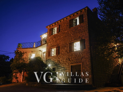 Villa Trojanović Garten und Außenbereich