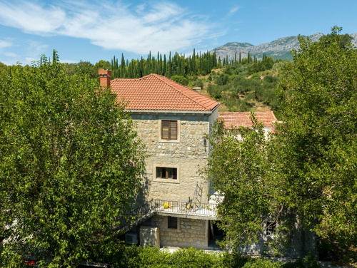Villa Trojanović
