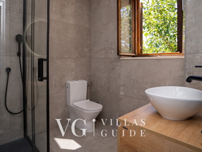 Villa Trojanović Badezimmer