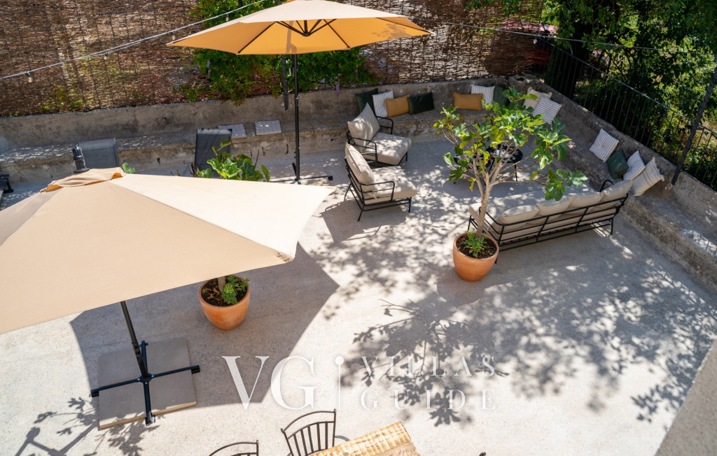 Villa Trojanović Garten und Außenbereich