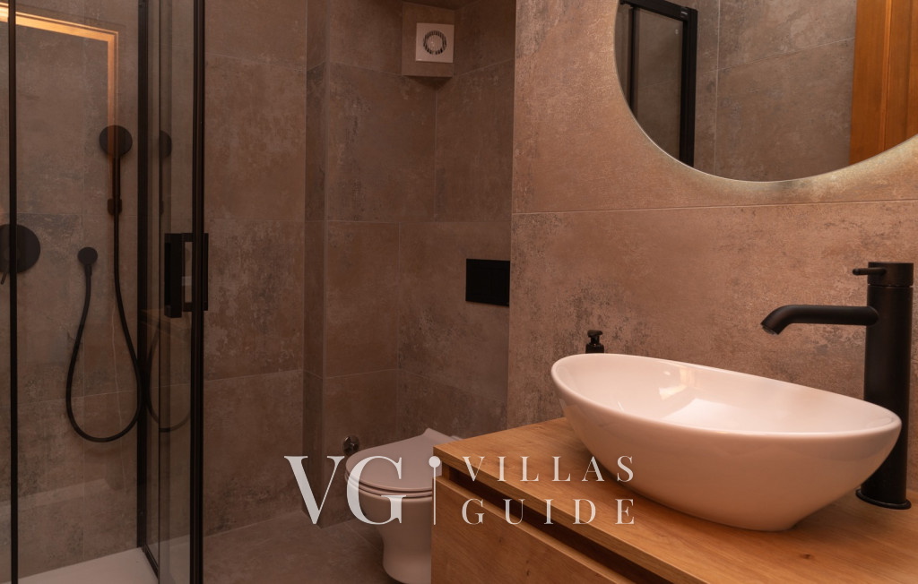 Villa Trojanović Badezimmer