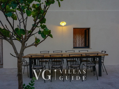 Villa Trojanović Additional content