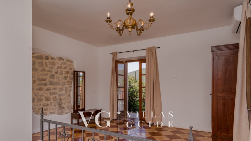 Villa Trojanović Schlafzimmer