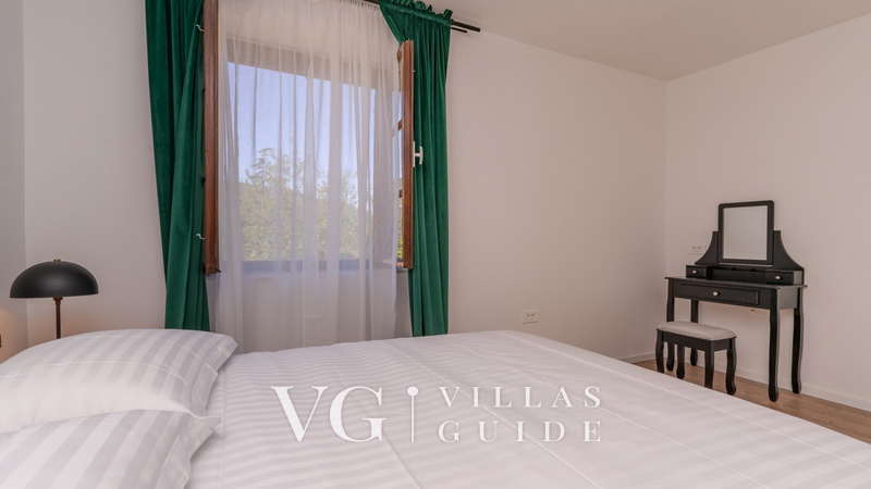 Villa Trojanović Schlafzimmer
