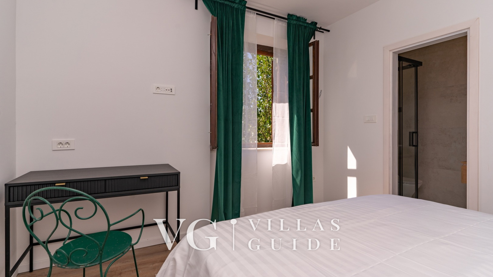 Villa Trojanović Schlafzimmer