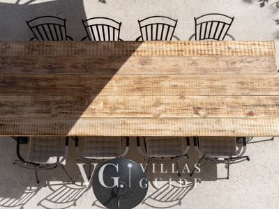 Villa Trojanović Additional content