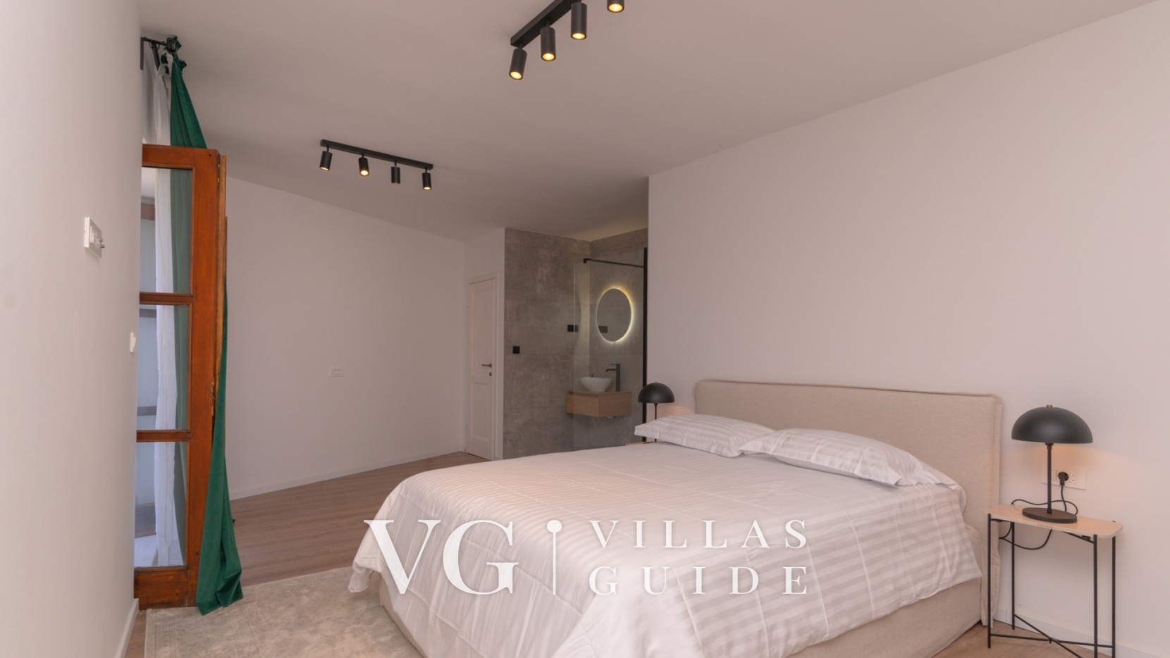 Villa Trojanović Schlafzimmer