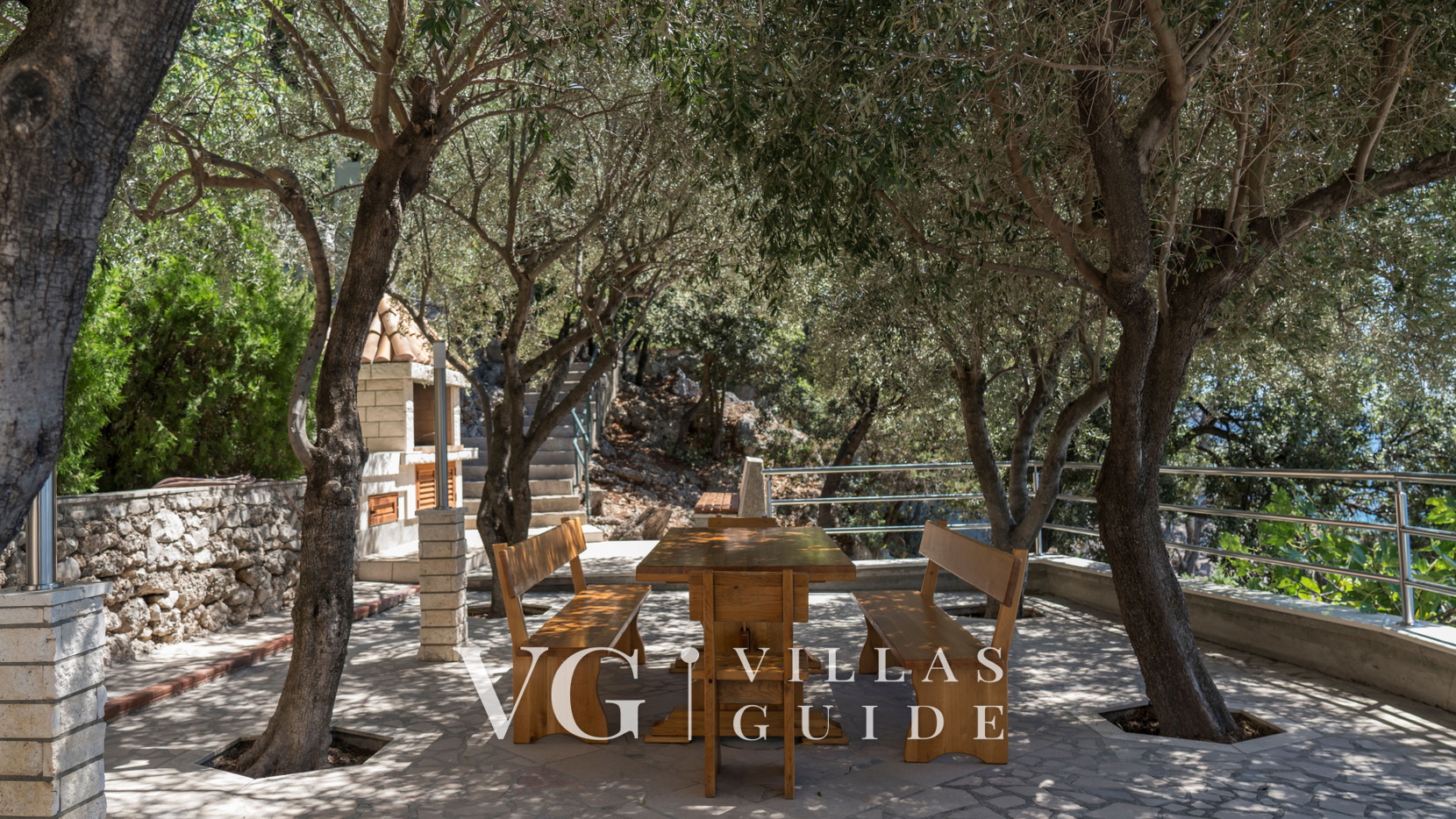 Villa Toma Garten und Außenbereich