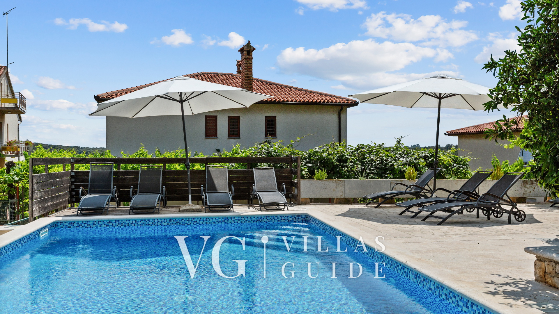 Apartment Petrinić - Studio "M" Piscina