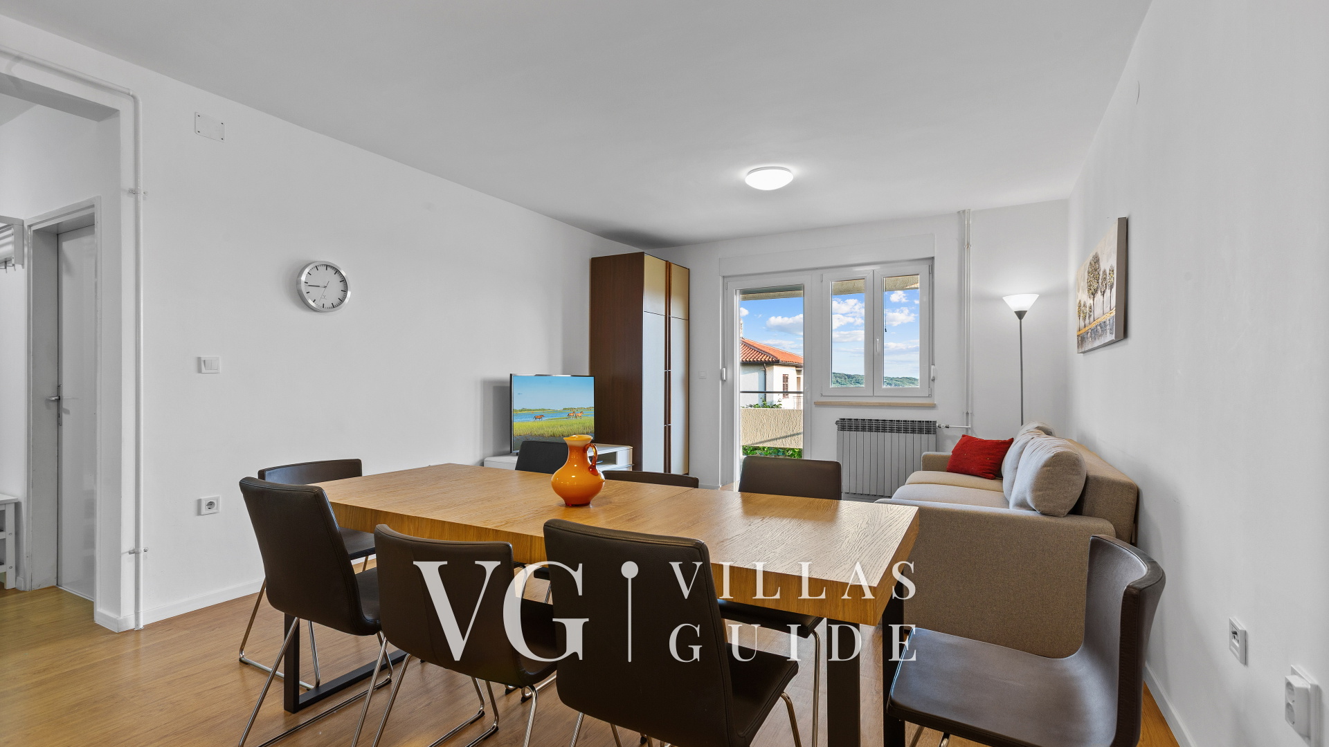 Apartment Petrinić - Sea View & Pool Apartment "V" Dnevni boravak