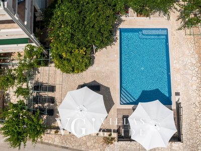 Apartment Petrinić - Sea View & Pool Apartment "V" Bazen