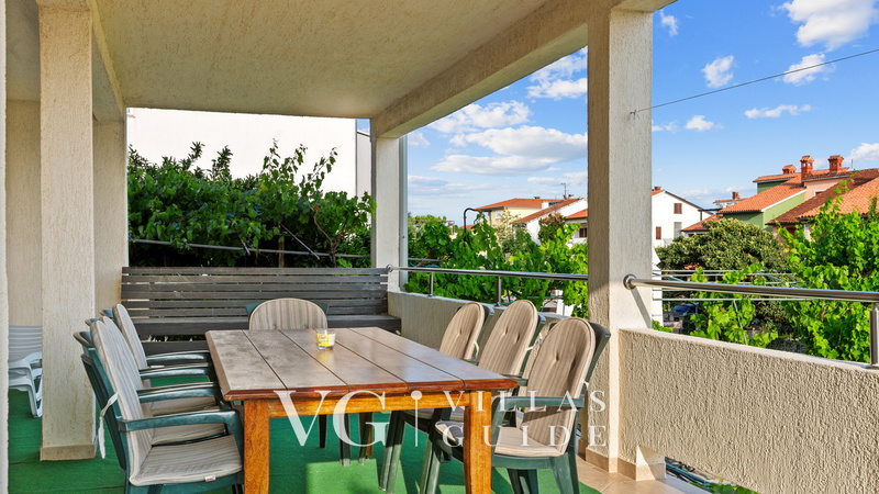 Apartment Petrinić - Sea View & Pool Apartment "V" Zusatzinhalte