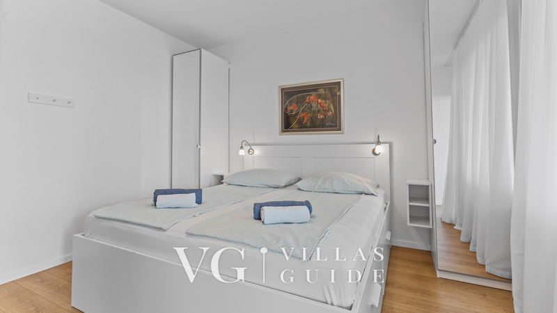 Apartment Petrinić - Sea View & Pool Apartment "V" Schlafzimmer