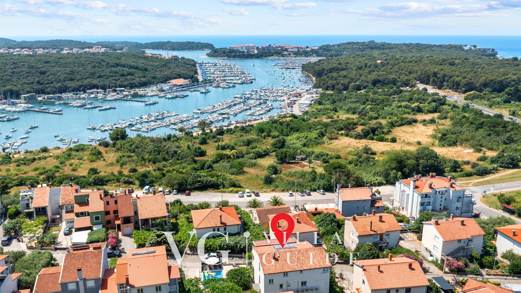 Apartment Petrinić - Sea View & Pool Apartment "V" Garten und Außenbereich