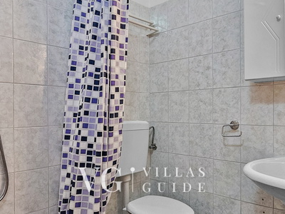 Apartment Petrinić - Sea View & Pool Apartment "F" Bathroom