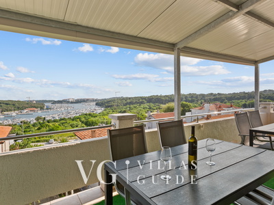 Apartment Petrinić - Sea View & Pool Apartment "F" Additional content