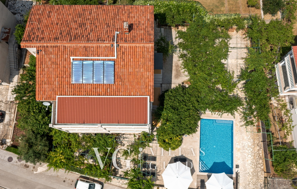 Apartment Petrinić - Sea View & Pool Apartment "F"