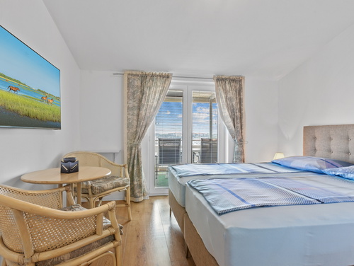 Apartment Petrinić - Sea View & Pool Apartment "F"