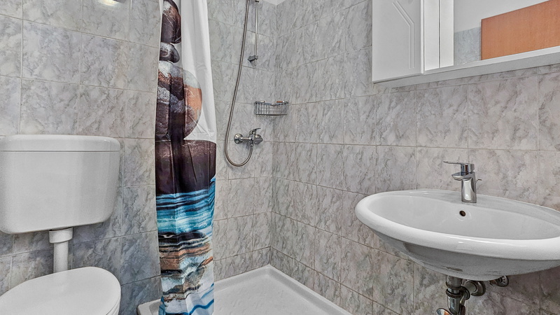 Apartment Petrinić - Sea View & Pool Apartment "F"