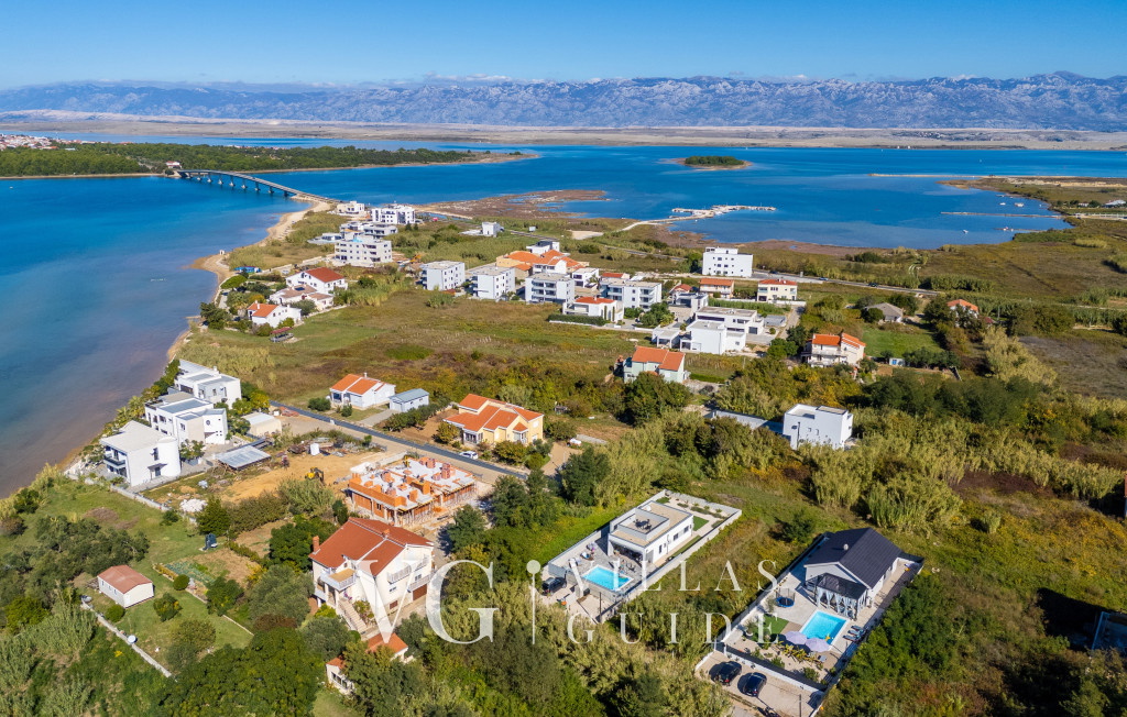 Villa Rafaelo - Privlaka Garden and property exterior