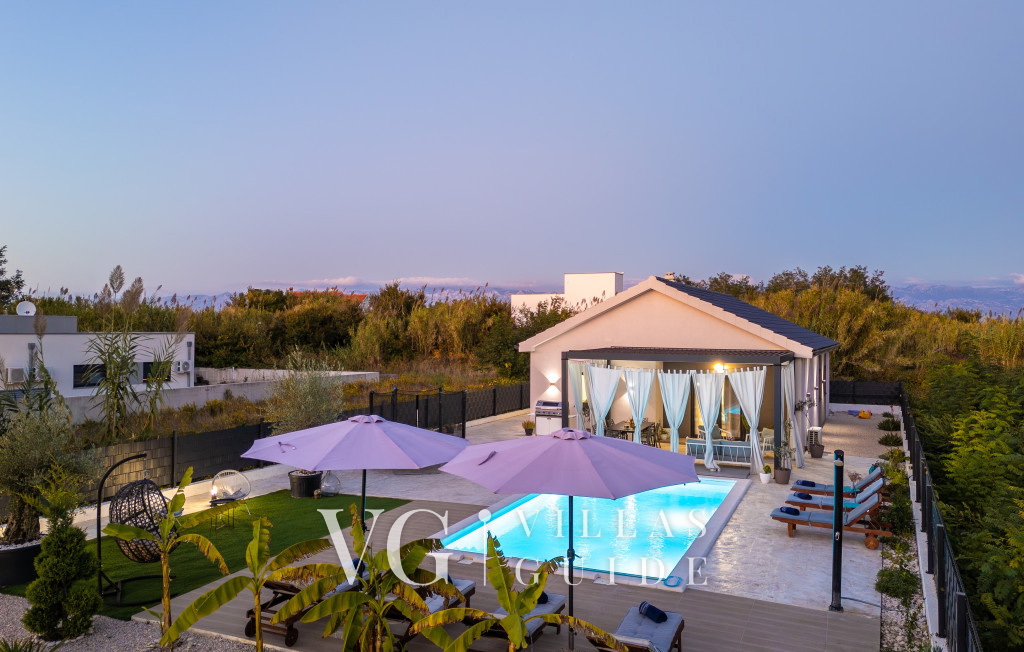 Villa Rafaelo - Privlaka Garden and property exterior