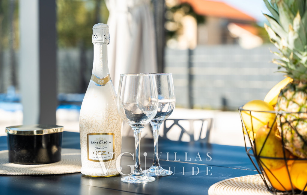 Villa Rafaelo - Privlaka Garden and property exterior