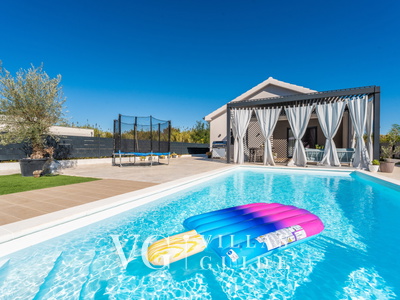 Villa Rafaelo - Privlaka Pool