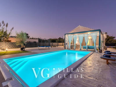 Villa Rafaelo - Privlaka Pool