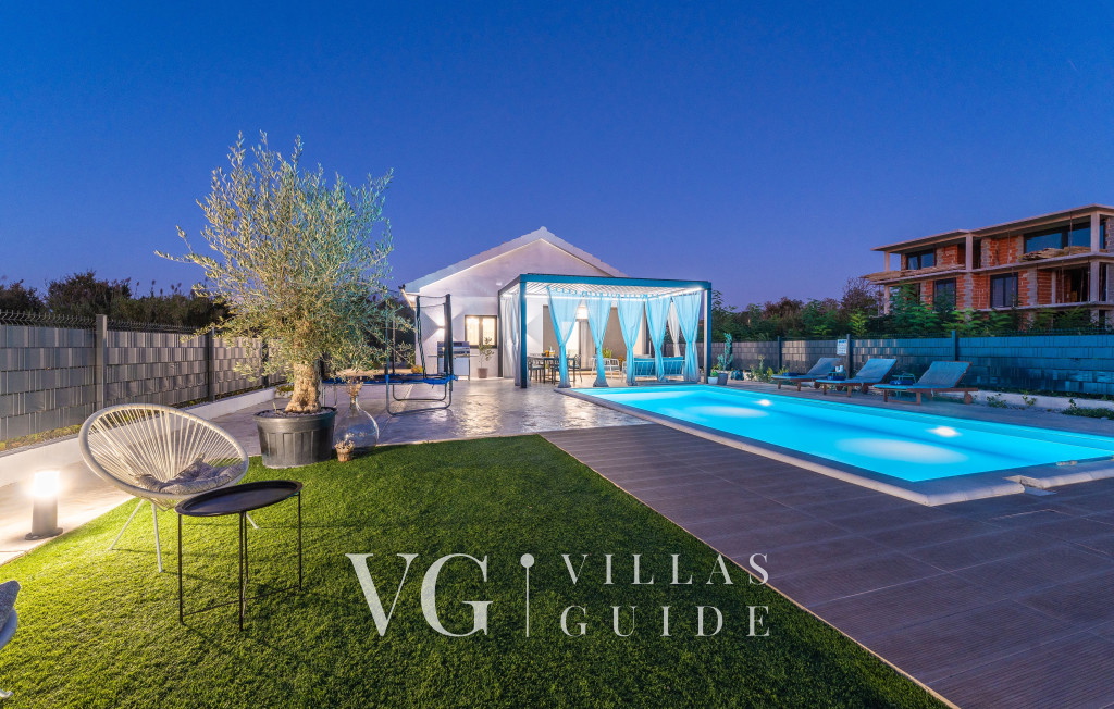 Villa Rafaelo - Privlaka Pool