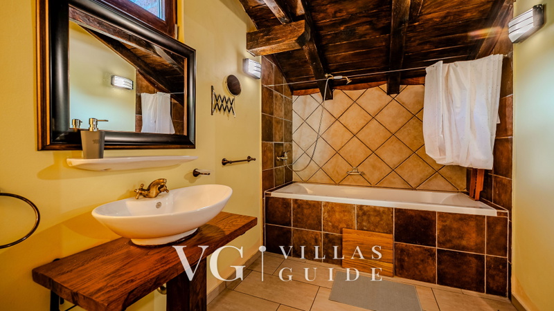 Villa Tihana Bathroom