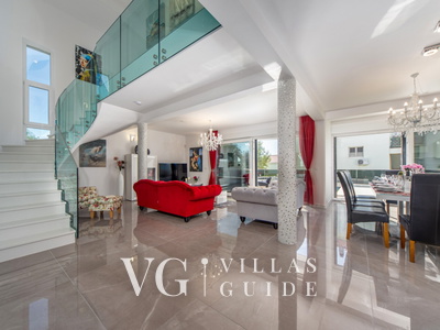 Villa Shaula Living room