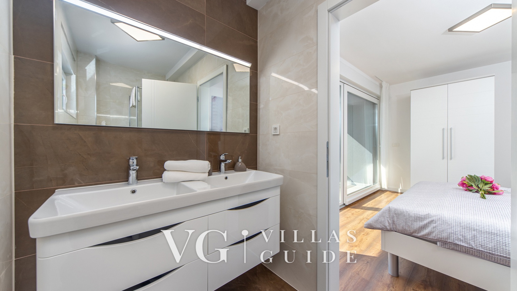 Villa Shaula Bathroom