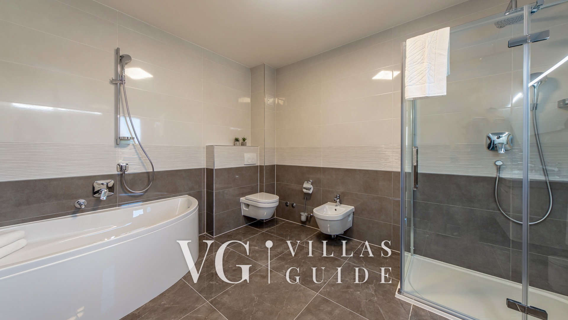 Villa Shaula Bathroom