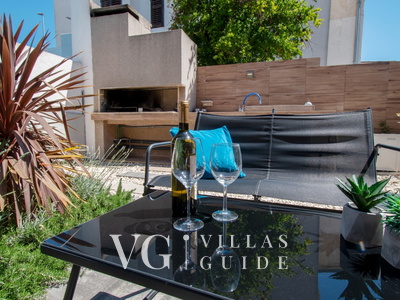 Vila Above Garten und Außenbereich