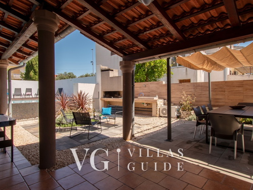 Villa Above
