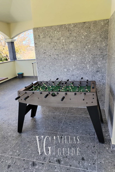 Flora Apartment with private pool Dvorište i vanjski dio objekta