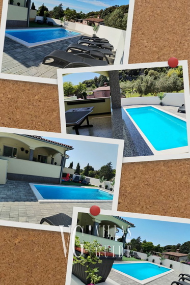 Flora Apartment with private pool Additional content