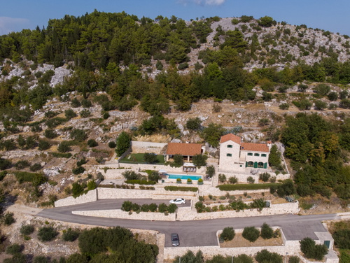 Rustic Villa Stolovi with panorama view