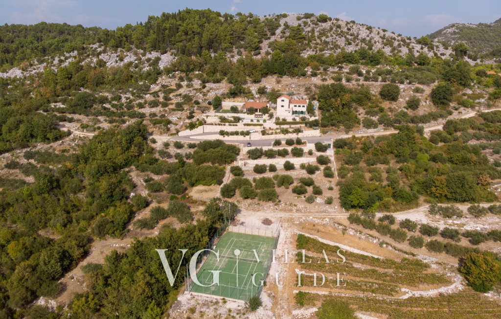 Rustic Villa Stolovi with panorama view Dvorište i vanjski dio objekta