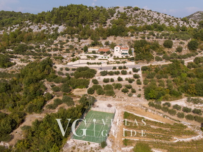 Rustic Villa Stolovi with panorama view