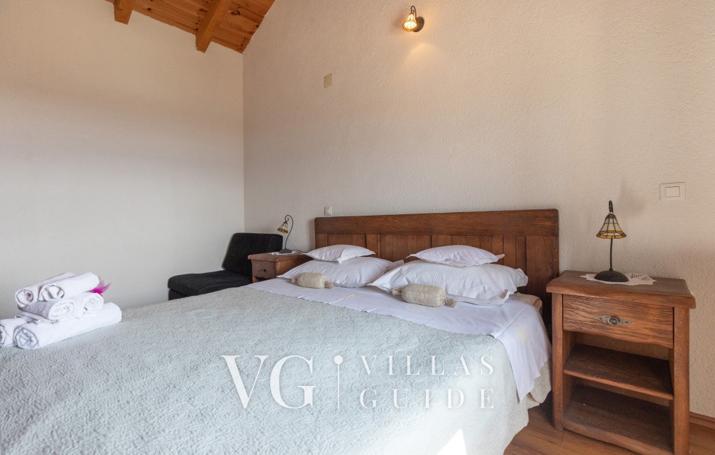Rustic Villa Stolovi with panorama view Camera da letto