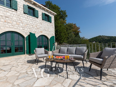 Rustic Villa Stolovi with panorama view Giardino e esterni della proprietà