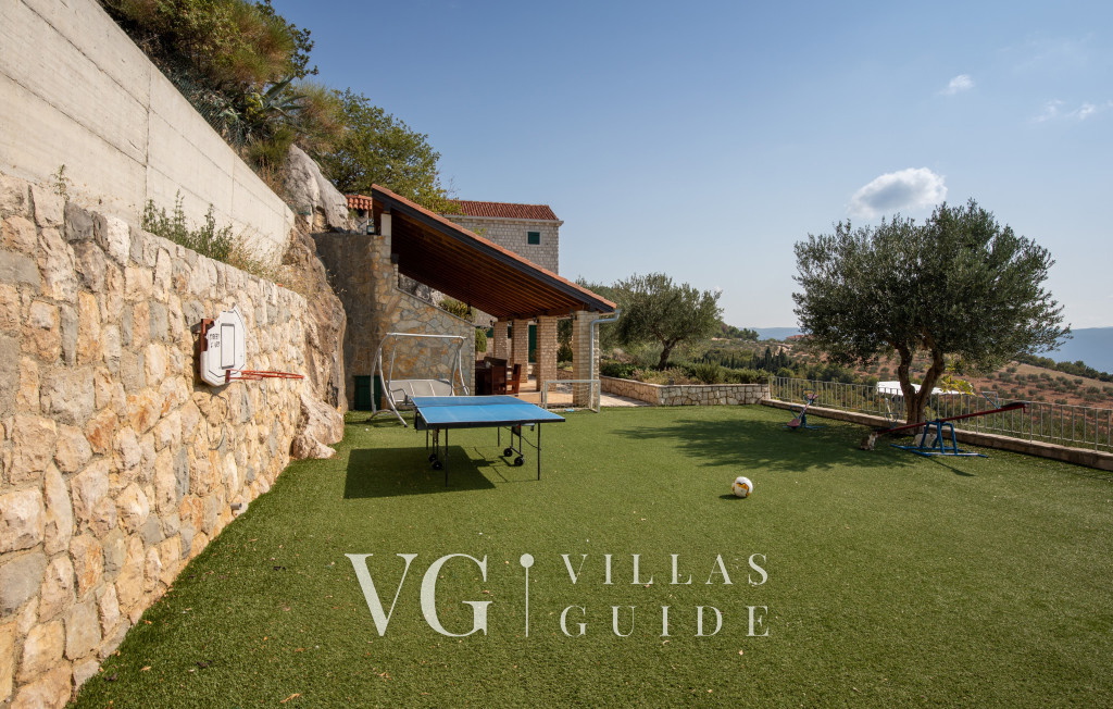 Rustic Villa Stolovi with panorama view Contenuto aggiuntivo