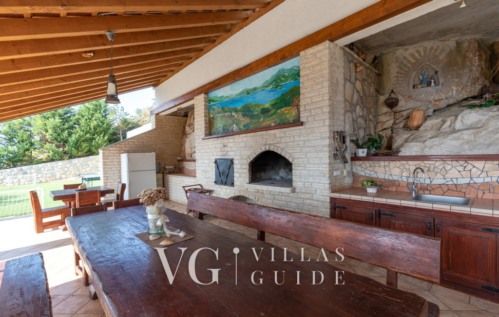 Rustic Villa Stolovi with panorama view