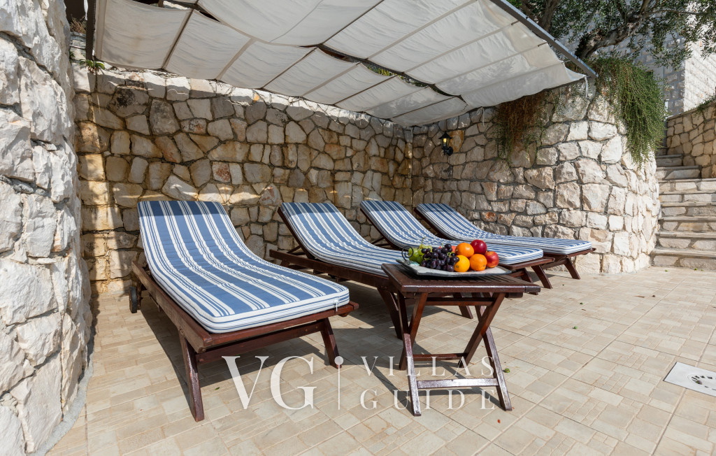 Rustic Villa Stolovi with panorama view Piscina