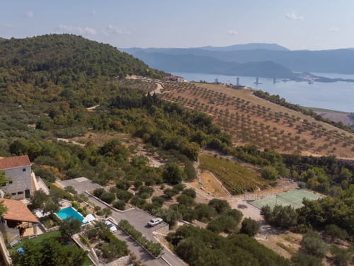 Rustic Villa Stolovi with panorama view