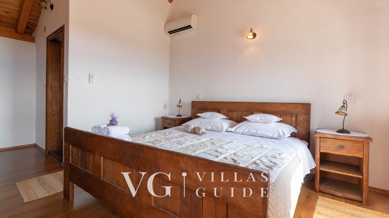 Rustic Villa Stolovi with panorama view Spavaća soba