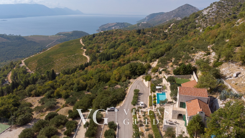 Rustic Villa Stolovi with panorama view Dvorište i vanjski dio objekta