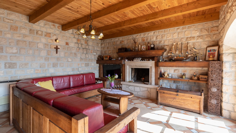 Rustic Villa Stolovi with panorama view